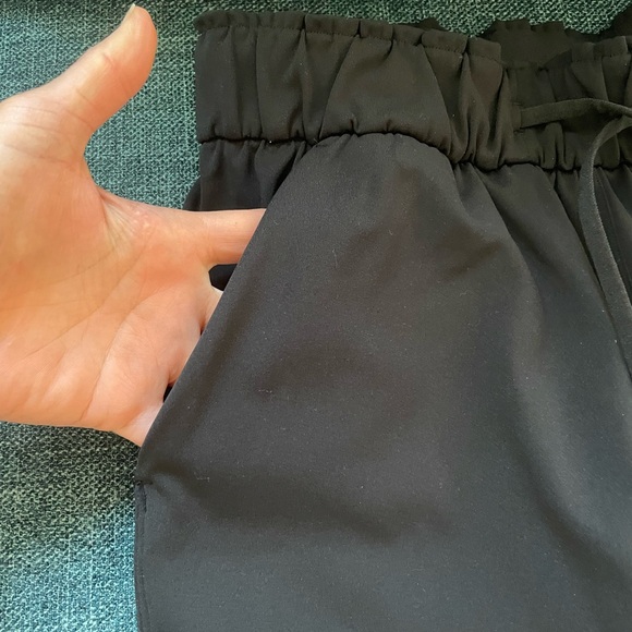 NWOT Lululemon Keep Moving High Rise pant - Picture 7 of 10